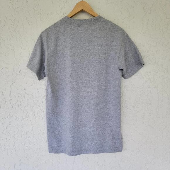 Hard Rock Cafe Honolulu T Shirt Gray Love All Serve All Guitar Mens Size S - Picture 4 of 7